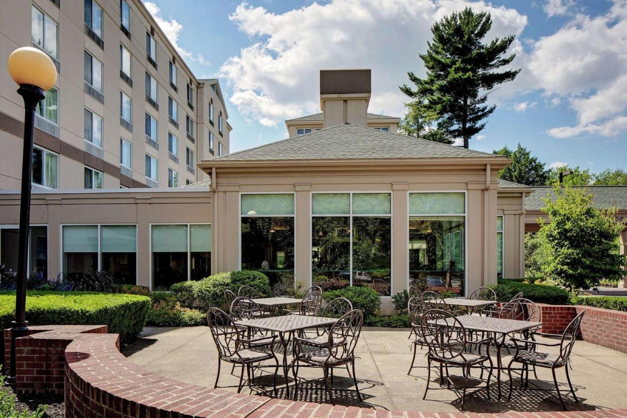 Hilton Garden Inn Albany Airport Латам Экстерьер фото